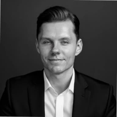 Piotr Pomorski, PhD, CFA